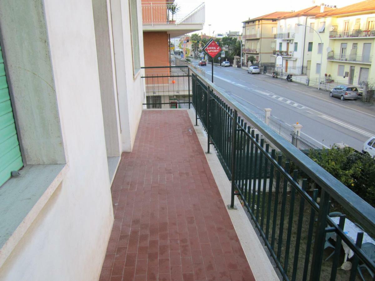 Appartamento Casa Arcobaleno Cupra Marittima Esterno foto